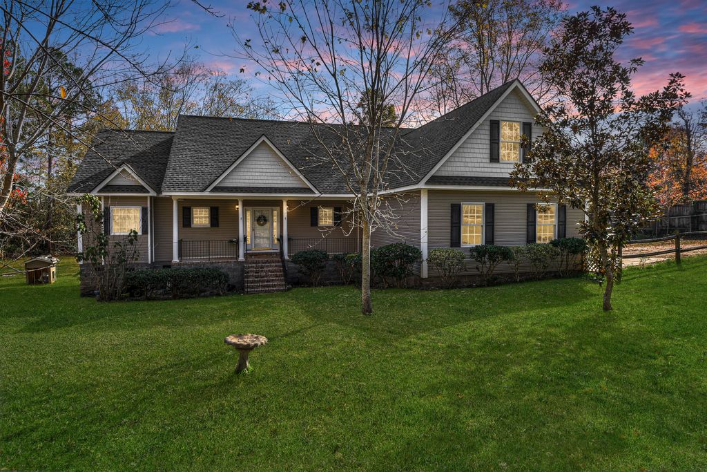 Photo of 4121 Pine Ridge Road, Appling, GA 30802 (MLS # 549569)