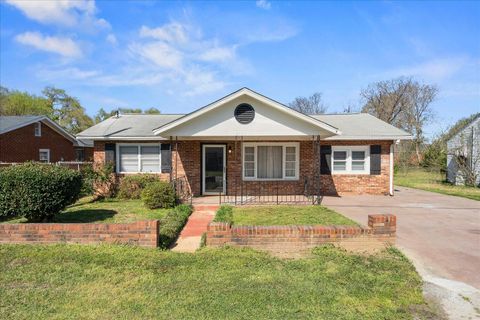 Photo of 1304 Bruce Street, Augusta, GA 30901 (MLS # 553724)