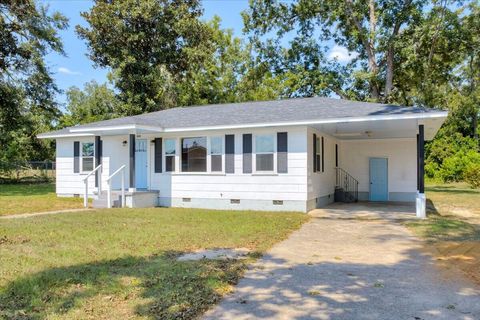 Tiny photo for 509 E Sixth Street, Waynesboro, GA 30830 (MLS # 547426)