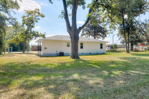 Tiny photo for 509 E Sixth Street, Waynesboro, GA 30830 (MLS # 547426)