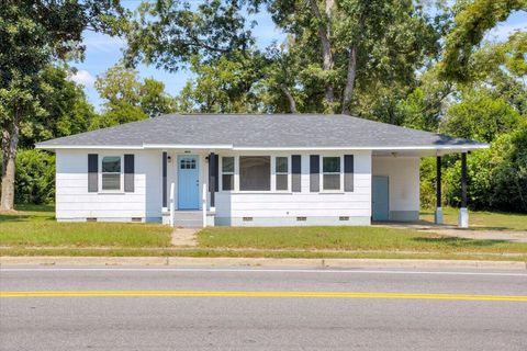 Tiny photo for 509 E Sixth Street, Waynesboro, GA 30830 (MLS # 547426)