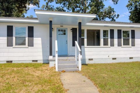 Tiny photo for 509 E Sixth Street, Waynesboro, GA 30830 (MLS # 547426)