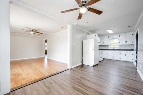 Tiny photo for 509 E Sixth Street, Waynesboro, GA 30830 (MLS # 547426)