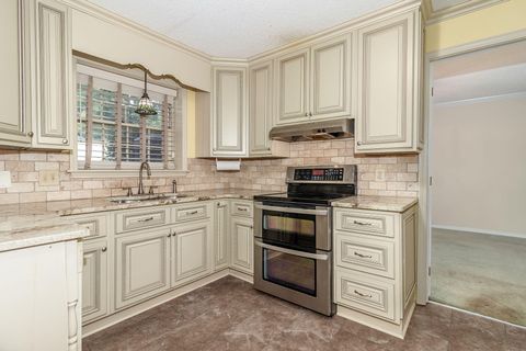 Tiny photo for 1010 Hickman Road Rd, Augusta, GA 30909 (MLS # 548008)