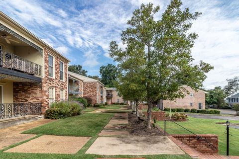 Tiny photo for 1010 Hickman Road Rd, Augusta, GA 30909 (MLS # 548008)