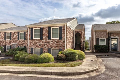 Photo of 1010 Hickman Road Rd, Augusta, GA 30909 (MLS # 548008)