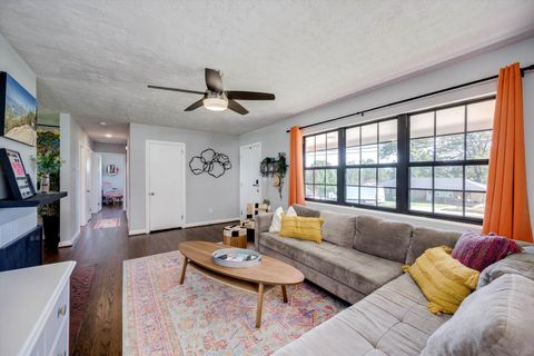 Tiny photo for 923 Papaya Street, Augusta, GA 30904 (MLS # 548246)
