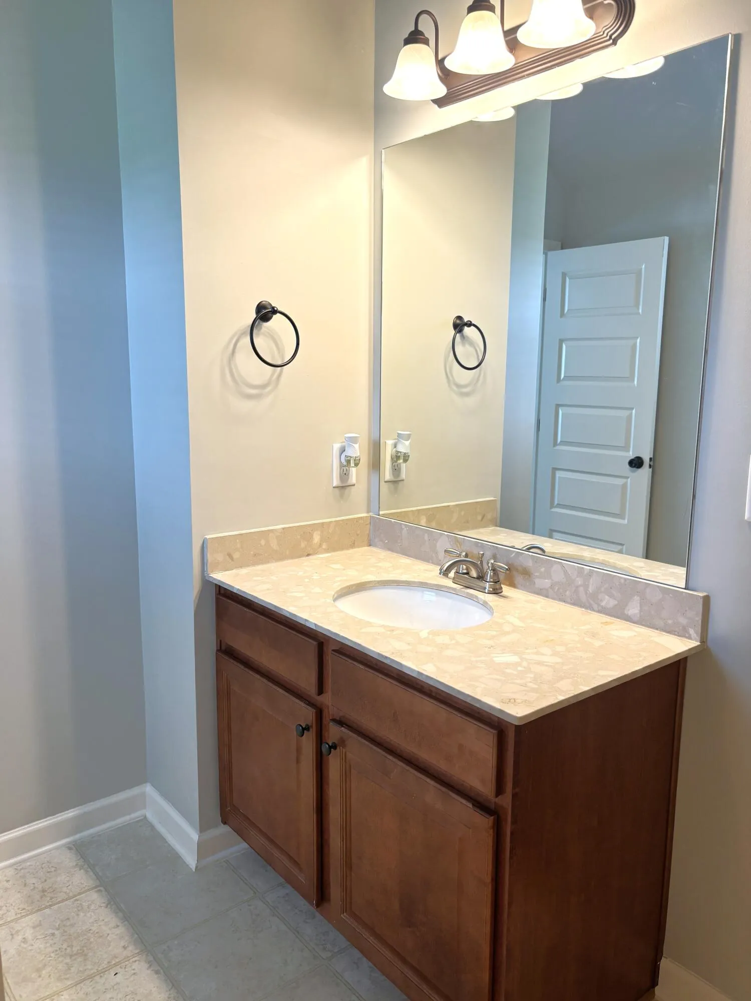 Evans, Georgia 30809, United States, 4 Bedrooms Bedrooms, ,3 BathroomsBathrooms,Residential,Active,182024