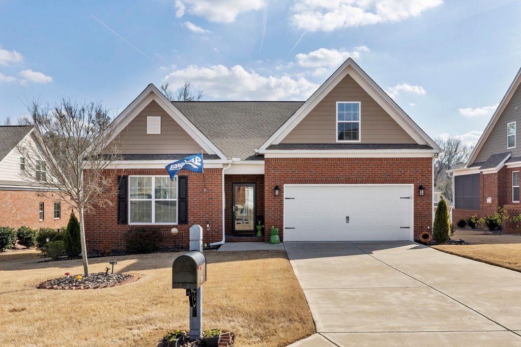 Photo of 119 Fitzsimmons Drive, North Augusta, SC 29860 (MLS # 553185)