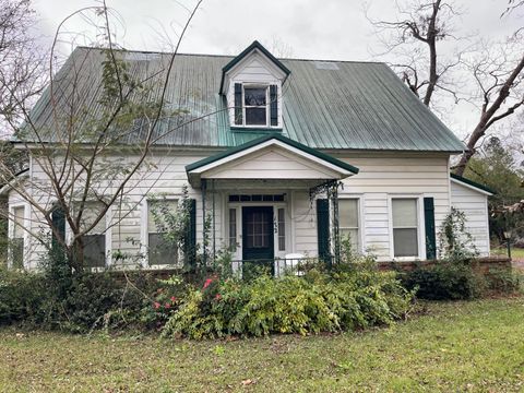 A home in Blythe