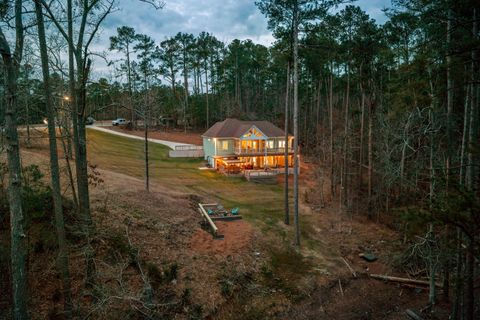 Tiny photo for 137 Memorial Drive, McCormick, SC 29835 (MLS # 551549)
