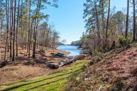 Tiny photo for 137 Memorial Drive, McCormick, SC 29835 (MLS # 551549)