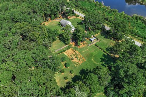 Tiny photo for 1259 Jefferson Street, McCormick, SC 29835 (MLS # 547439)
