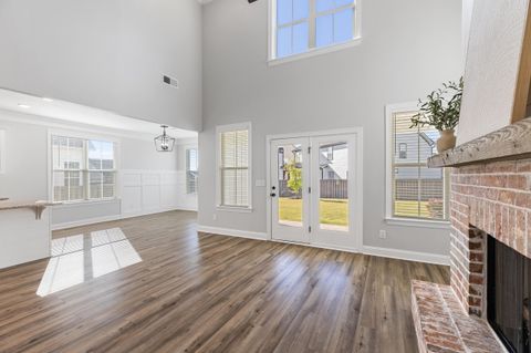 Tiny photo for 422 Woodlawn Street, Evans, GA 30809 (MLS # 547981)