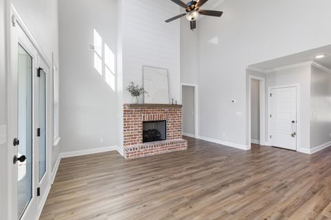Tiny photo for 422 Woodlawn Street, Evans, GA 30809 (MLS # 547981)