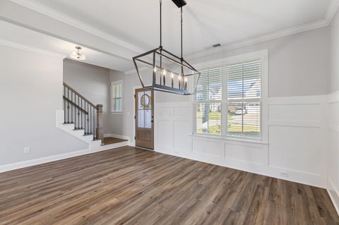 Tiny photo for 422 Woodlawn Street, Evans, GA 30809 (MLS # 547981)