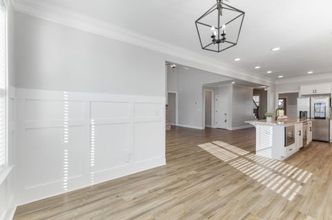 Tiny photo for 422 Woodlawn Street, Evans, GA 30809 (MLS # 547981)