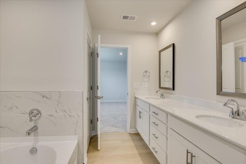 Tiny photo for 4444 Hartshorn Circle, Aiken, SC 29801 (MLS # 551109)