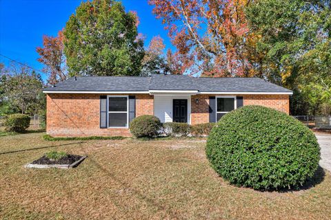 Photo of 3207 E Gerald Drive, Augusta, GA 30906 (MLS # 549055)