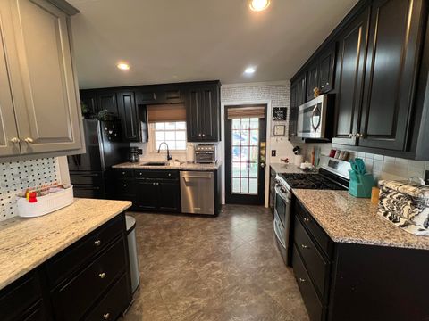 Tiny photo for 47 Buena Vista Avenue, Warrenton, GA 30828 (MLS # 551091)