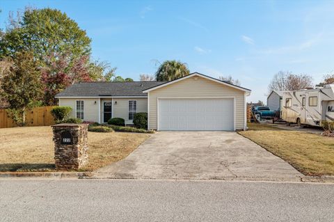 Photo of 222 Oakridge Drive, Martinez, GA 30907 (MLS # 549691)