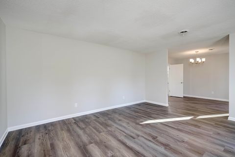 Tiny photo for 174 Creek View Court, Martinez, GA 30907 (MLS # 548612)