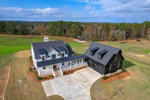 A home in Appling