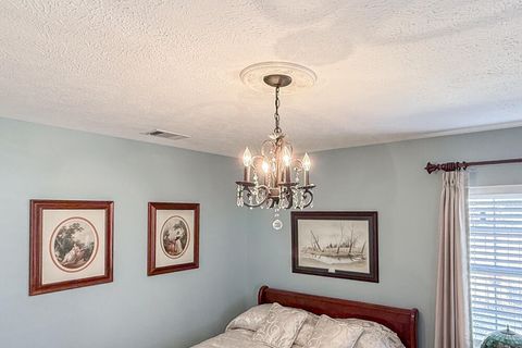 Tiny photo for 11 Woodlawn Court, North Augusta, SC 29841 (MLS # 549482)