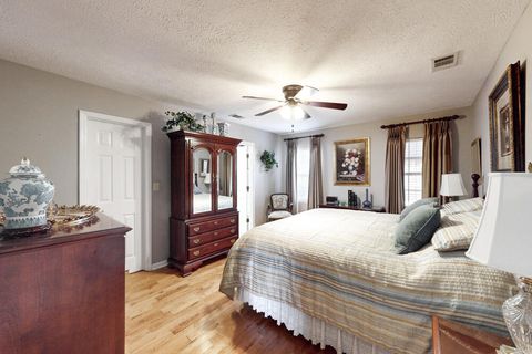 Tiny photo for 11 Woodlawn Court, North Augusta, SC 29841 (MLS # 549482)