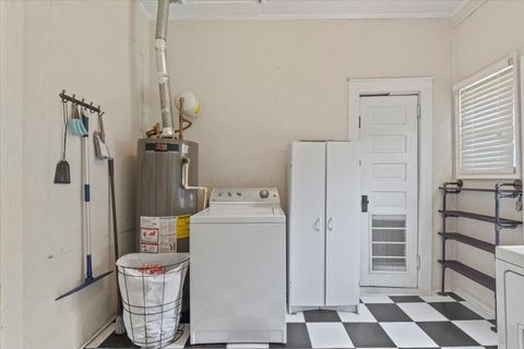 Tiny photo for 924 Beman Street, Augusta, GA 30904 (MLS # 545321)