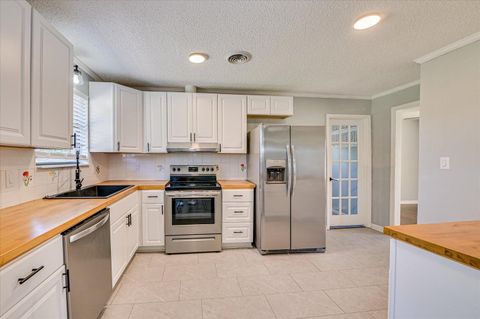 Tiny photo for 262 Indian Creek Road, Martinez, GA 30907 (MLS # 551818)