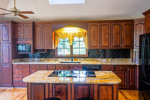 Tiny photo for 409 Serenity Cove, McCormick, SC 29835 (MLS # 548023)