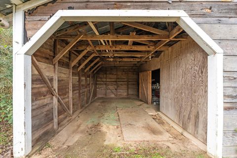 Tiny photo for 127 SW M.L.K. Jr Drive, Crawfordville, GA 30631 (MLS # 550038)