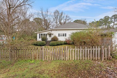 Tiny photo for 127 SW M.L.K. Jr Drive, Crawfordville, GA 30631 (MLS # 550038)