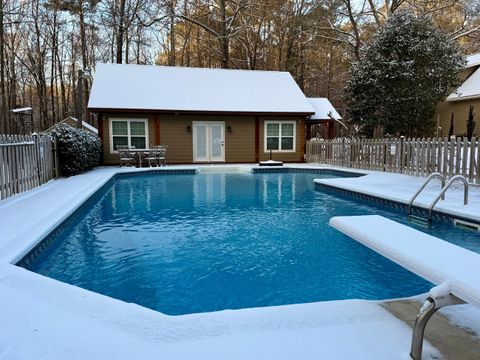 A home in Appling