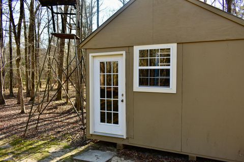 A home in Appling