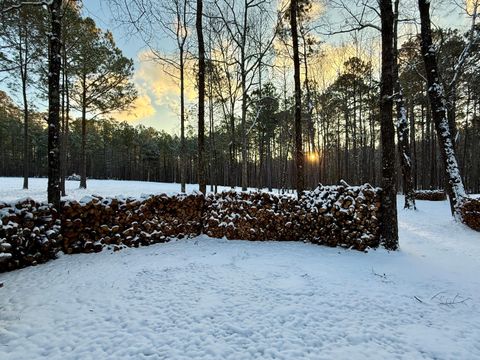 A home in Appling