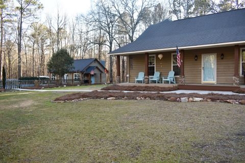 A home in Appling