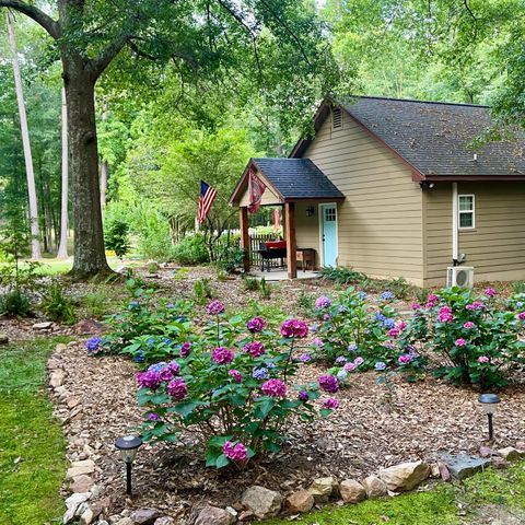 A home in Appling