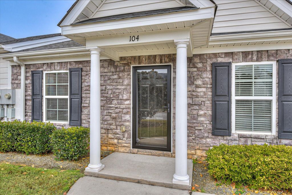 Photo of 104 York Way, Augusta, GA 30909 (MLS # 549852)