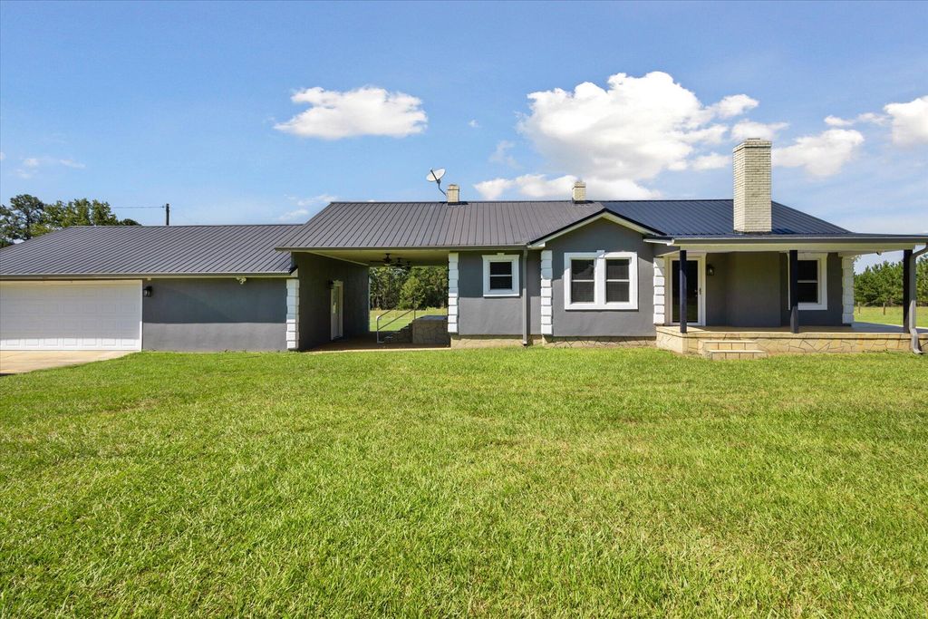 Photo for 374 Union Chapel Road, Swainsboro, GA 30401 (MLS # 545991)