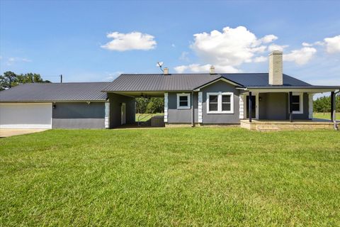 Photo of 374 Union Chapel Road, Swainsboro, GA 30401 (MLS # 545991)