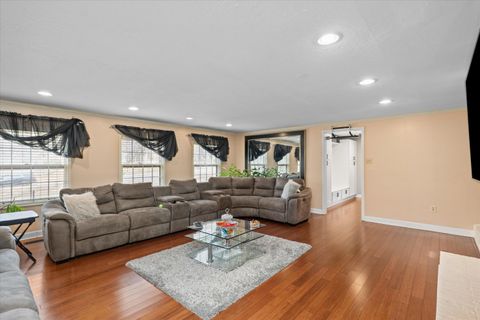 Tiny photo for 202 Pembroke Dr. Dr, Washington, GA 30673 (MLS # 542650)