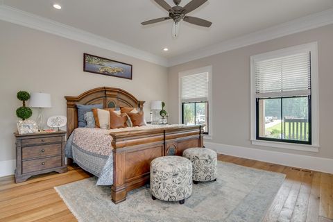 Tiny photo for 162 Lanham Road, Edgefield, SC 29824 (MLS # 545602)