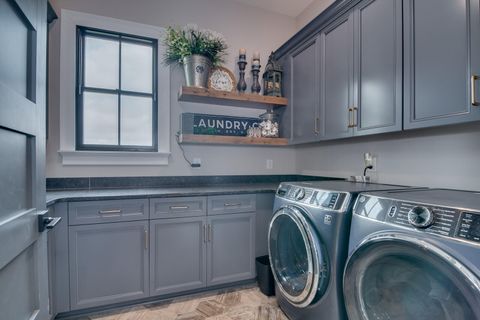 Tiny photo for 162 Lanham Road, Edgefield, SC 29824 (MLS # 545602)