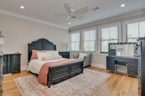 Tiny photo for 162 Lanham Road, Edgefield, SC 29824 (MLS # 545602)