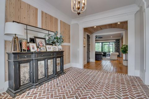 Tiny photo for 162 Lanham Road, Edgefield, SC 29824 (MLS # 545602)