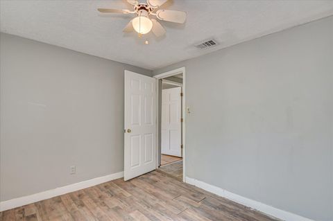 Tiny photo for 537 Bradleyville Road, North Augusta, SC 29841 (MLS # 548622)