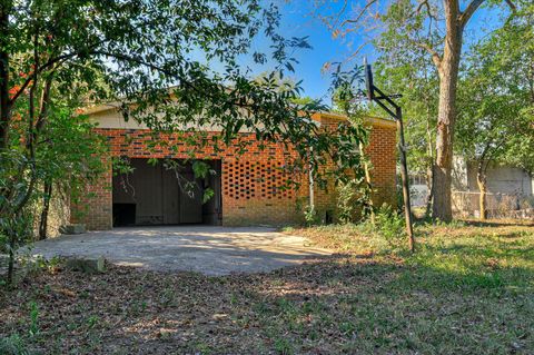 Tiny photo for 537 Bradleyville Road, North Augusta, SC 29841 (MLS # 548622)