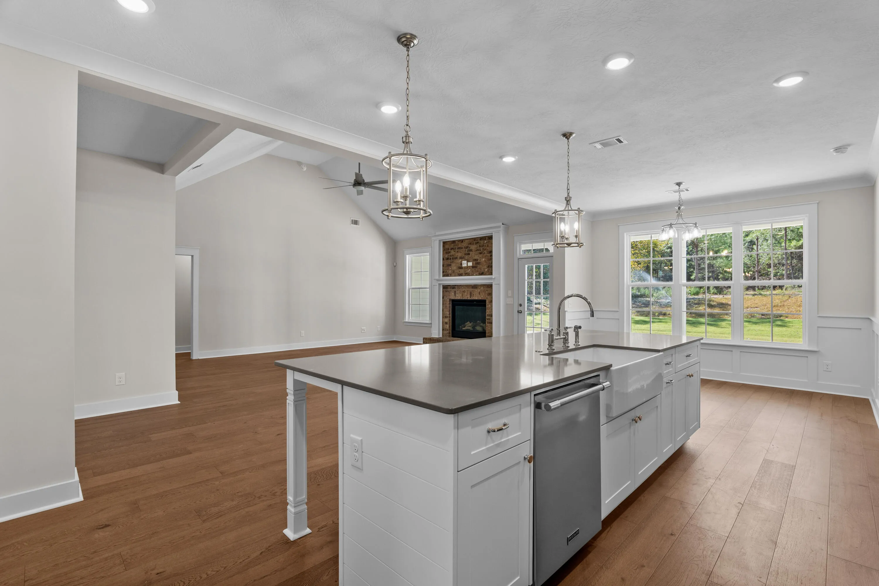 Beech Island, South Carolina 29842, United States, 4 Bedrooms Bedrooms, ,4 BathroomsBathrooms,Residential,Pending,64604